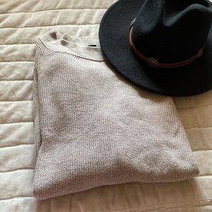 Size small American Eagle sweater